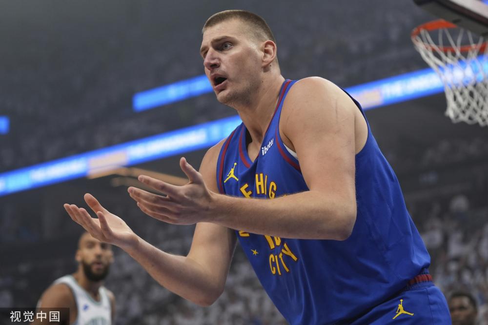 纽卡斯尔联 纽卡斯尔联